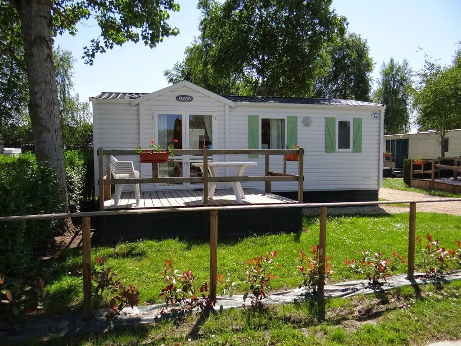 camping-le-moulin-de-fontaine-fontaine-guerin-czvcq