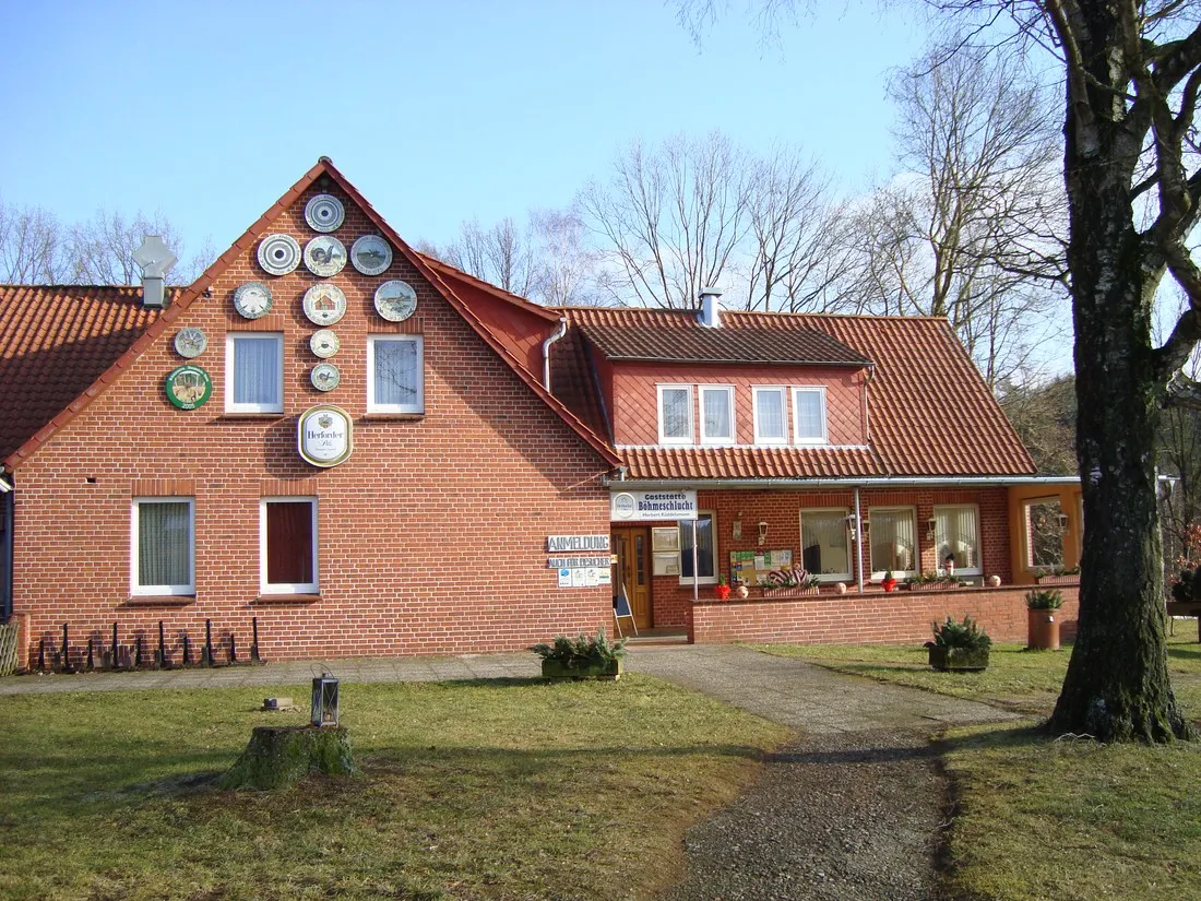 camping-bhmeschlucht-fallingbostel-sh0qy