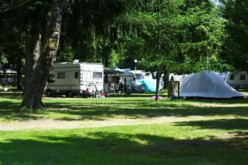 camping-les-deux-ballons-saint-maurice-sur-moselle-nxnue