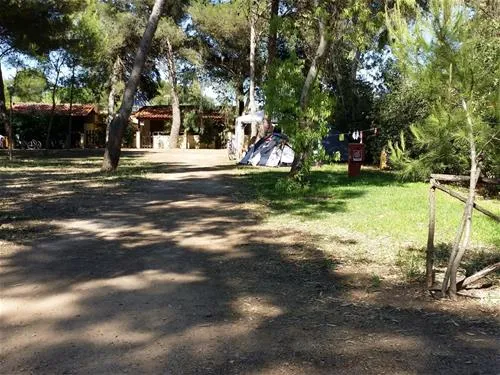 campeggio-sentinella-torre-dell-orsomelendugno-pyyrr