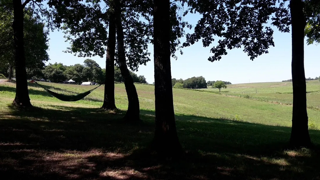 camping-aire-naturelle-du-bois-coutal-vigeois-iadlu
