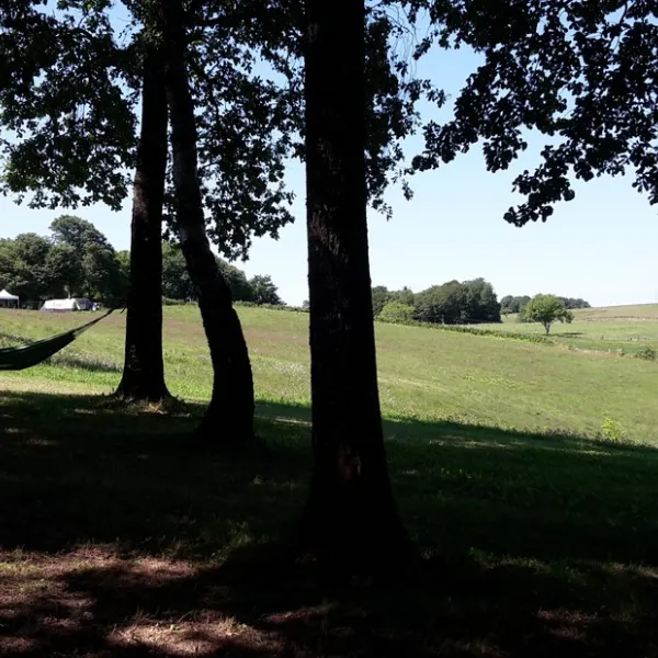camping-aire-naturelle-du-bois-coutal-vigeois-iadlu