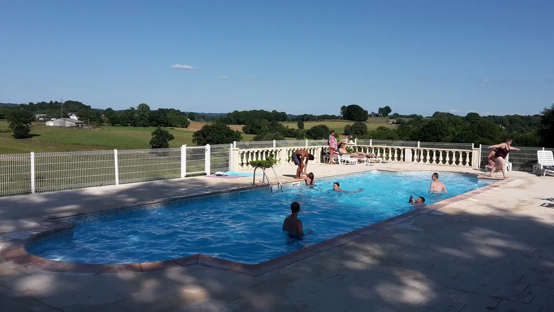 camping-aire-naturelle-du-bois-coutal-vigeois-pmn1y