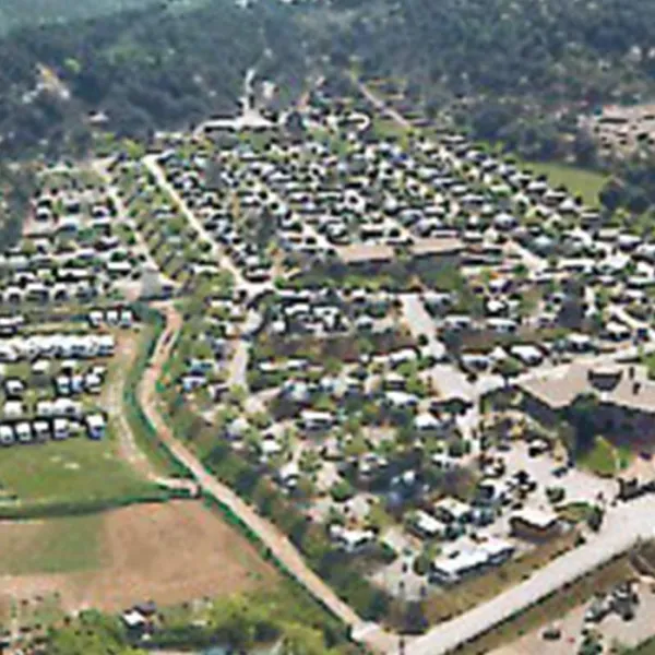 Camping la Vall De Merles