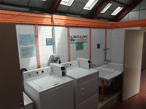 flower-camping-le-haut-dick-carentan-jxkr3