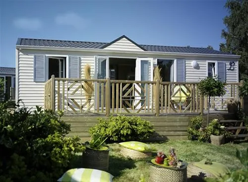 flower-camping-le-haut-dick-carentan-txtbq