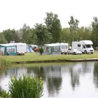 willow-holt-c-c-tattershall-xm9ts