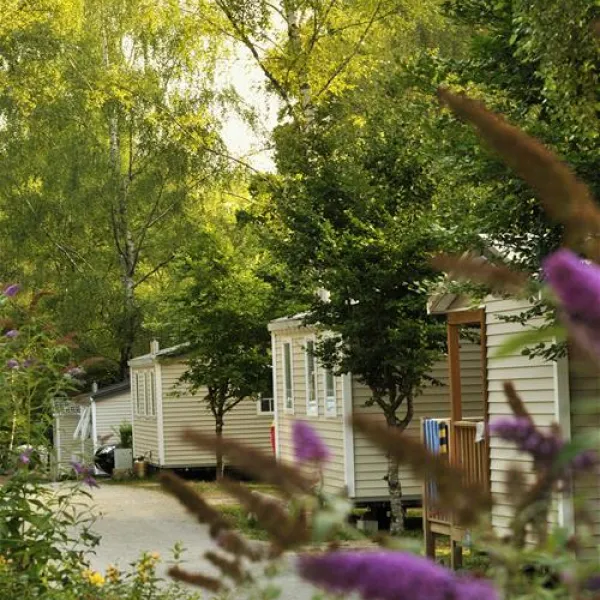 flower-camping-la-plage-treignacsurvzre-vinkr