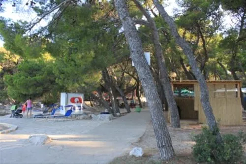 camping-kozarica-pakostane-vd0nz