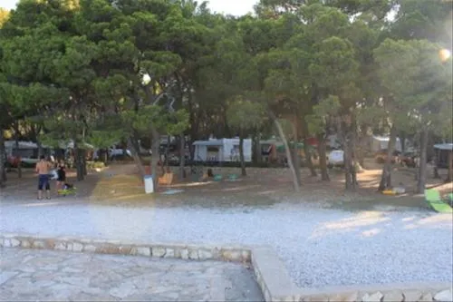 camping-kozarica-pakostane-wyogw
