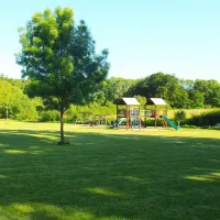 hill-cottage-farm-camping-and-caravan-park-fordingbridge-jjvh6