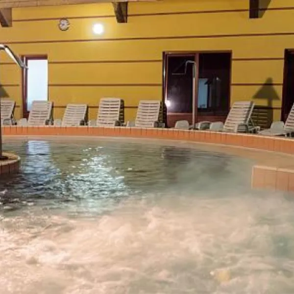 jufa-vulkan-thermen-resort-es-camping-celldmlk-oxelw