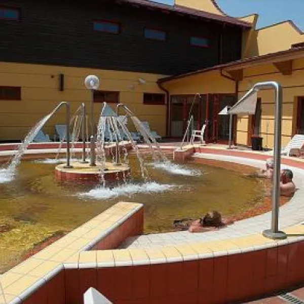 jufa-vulkan-thermen-resort-es-camping-celldmlk-rmlxk