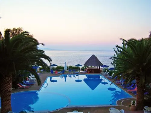 campsite-nopigia-nopigia-hnchh