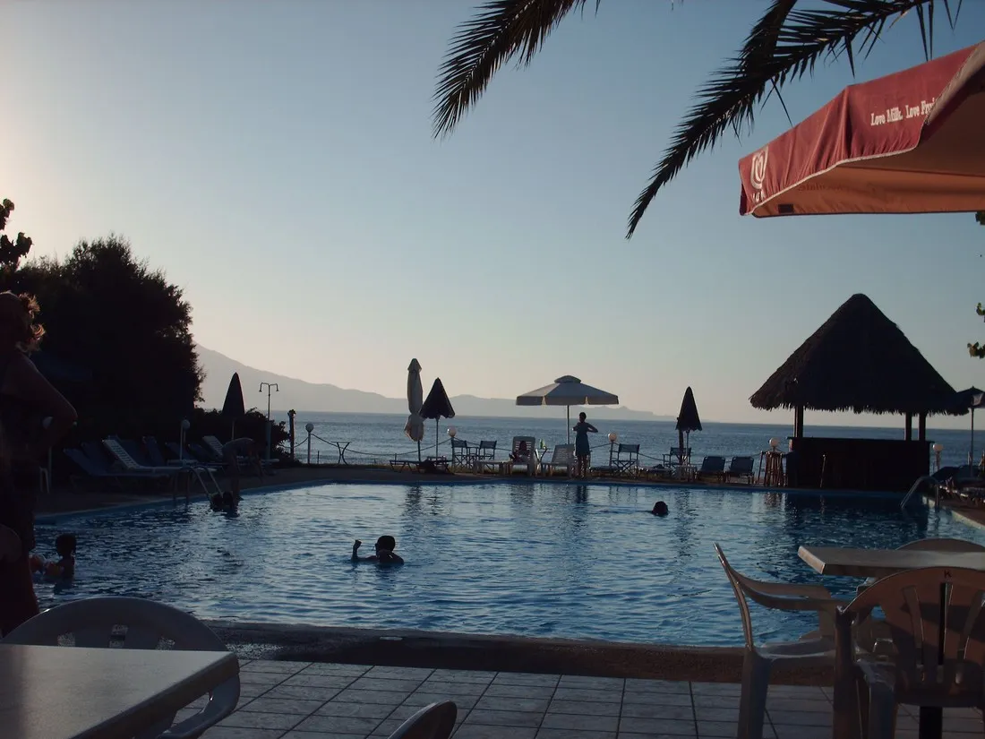 campsite-nopigia-nopigia-o0prl