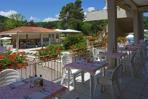 parco-delle-piscine-sarteano-4fiqx