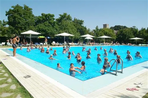 parco-delle-piscine-sarteano-quc3b