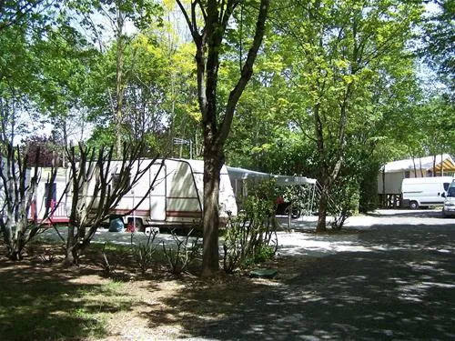camping-le-rejallant-condac-cmyju