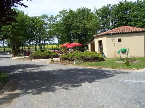 camping-le-rejallant-condac-fw2p2