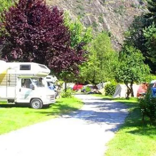 camping-la-cascade-isre-mfxav