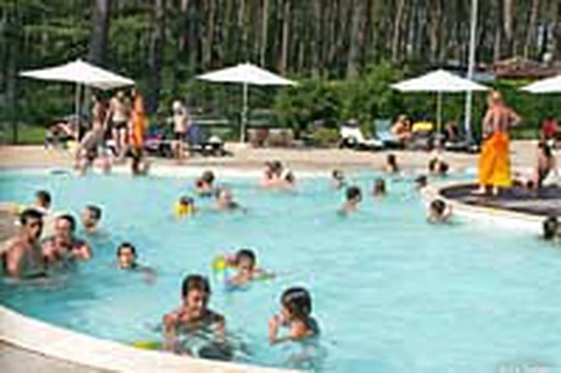 camping-le-tatiou-bias-uenhx