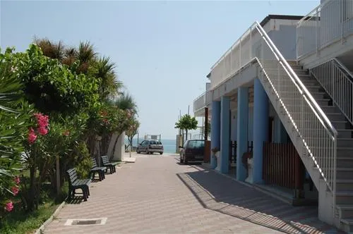 villaggio-turistico-residence-mare-fermo-dpw07