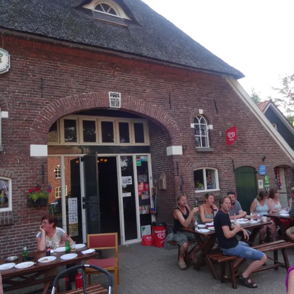 hof-van-moeder-aarde-neede-kbdod