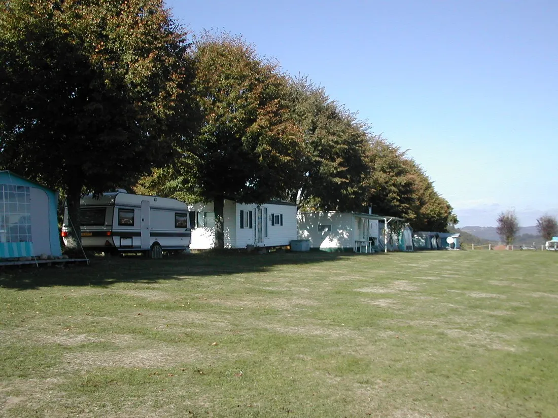 le-bois-denval-sarroux-yi8yw
