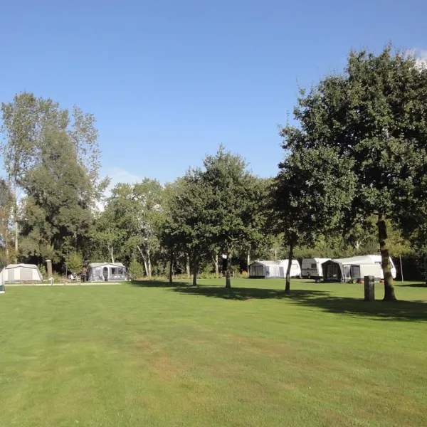 camping-laag-eind-oirschot-mzdt1