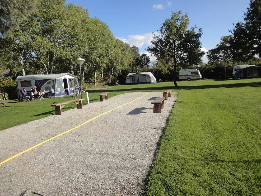 camping-laag-eind-oirschot-rtbcx