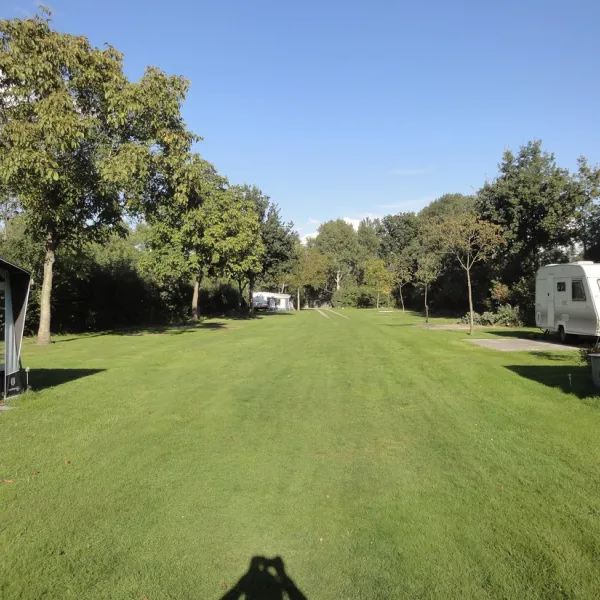 camping-laag-eind-oirschot-us1si