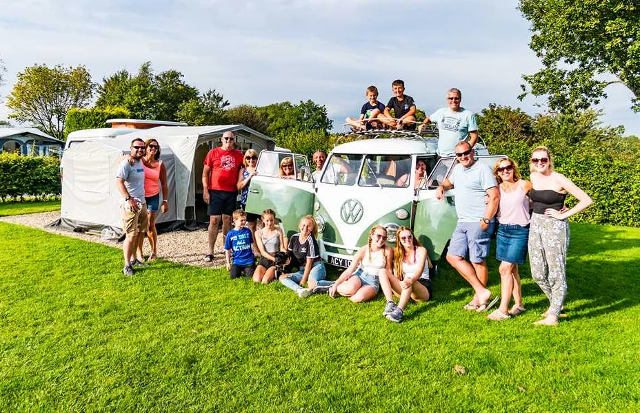monkton-wyld-farm-bridport-idyl0