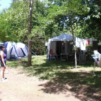 camping-lerocher-de-la-cave-carsac-aillac-lbdax