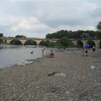 le-port-de-limeuil-alles-sur-dordogne-lmfjd