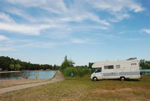 camping-campina-strand-dessel-e1ini