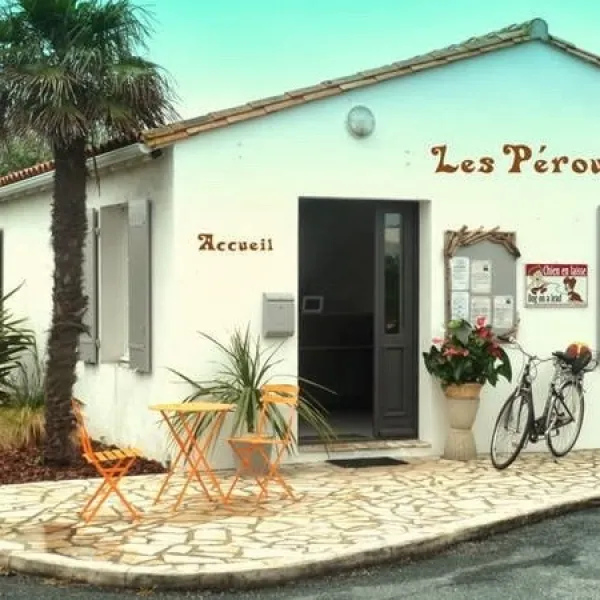 camping-les-perouses-st-clment-des-baleines-myhcr