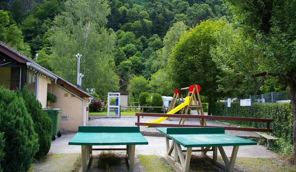 camping-les-myrtilles-bagnres-de-luchon-gg1fi