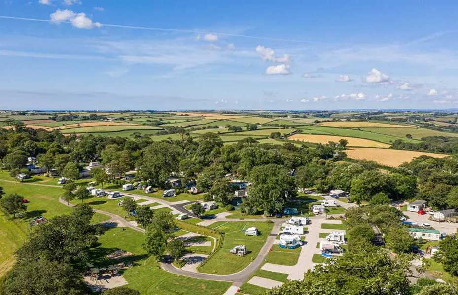 heligan-woods-caravan-camping-park-st-austell-2uczp