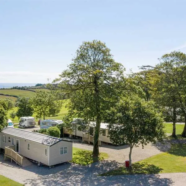 heligan-woods-caravan-camping-park-st-austell-lzr6i