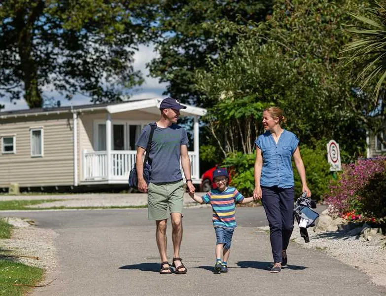 heligan-woods-caravan-camping-park-st-austell-wdn5k