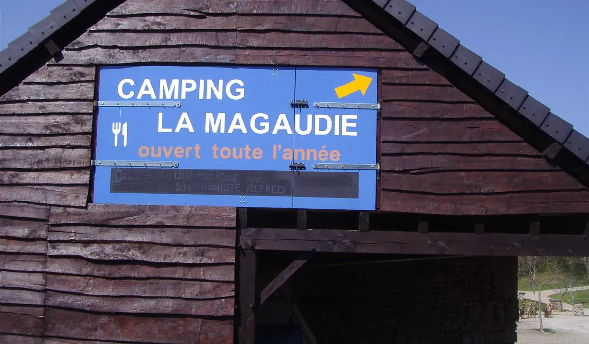 camping-la-magaudie-chartrier-ferriere-osiuc