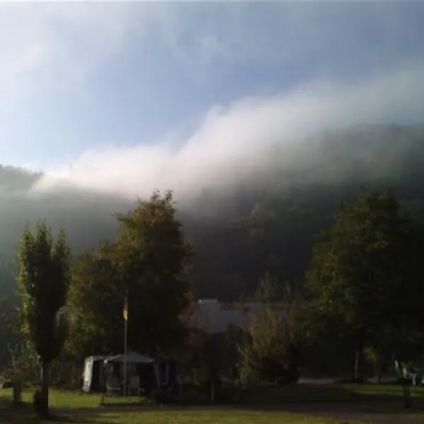 camping-moselislands-treiskarden-2tsuv