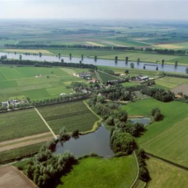 camping-de-linde-doeveren-gem-heusden-cyaq8