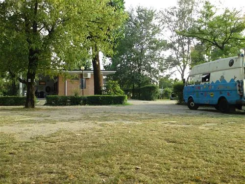 international-camping-modena-modena-aa59y