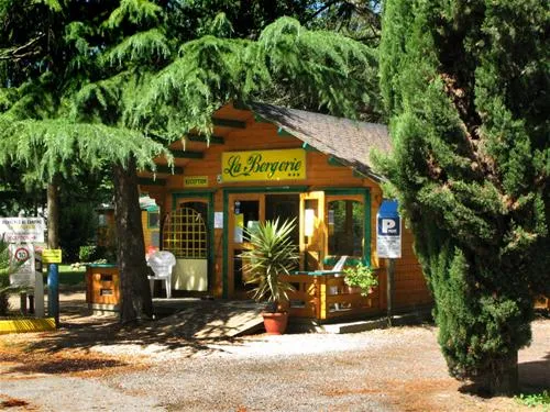 camping-la-bergerie-lanne-xzpbf