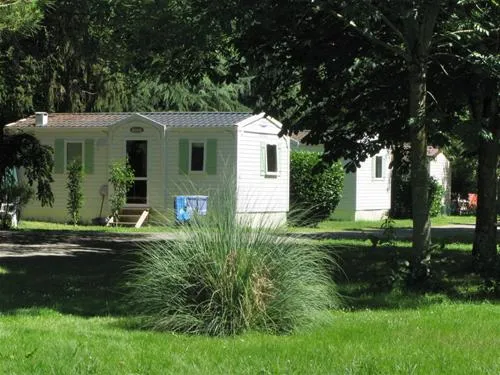 camping-la-bergerie-lanne-zh1re