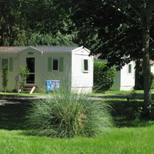 camping-la-bergerie-lanne-zh1re