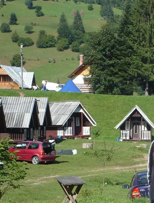 camping-ursulet-durau-hfsw9
