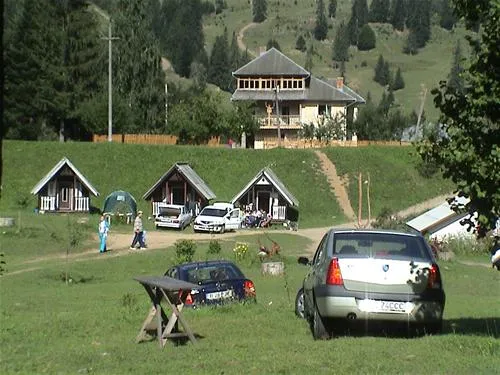 camping-ursulet-durau-n8wg1