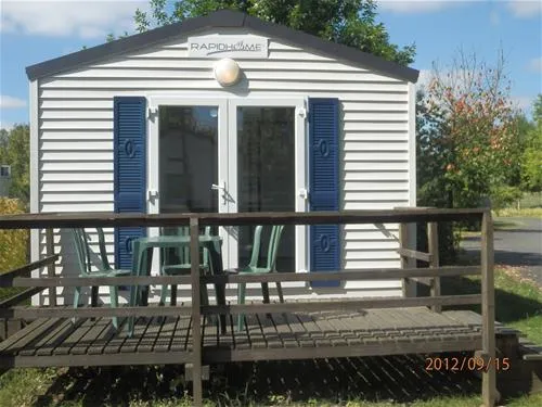 camping-les-okiri-baudreix-dlxgs